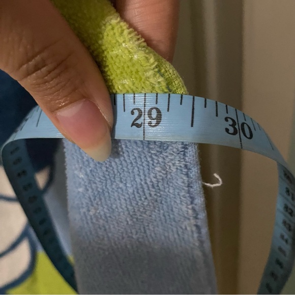 disney green and blue classic mickey mouse towel EUC - Picture 6 of 8